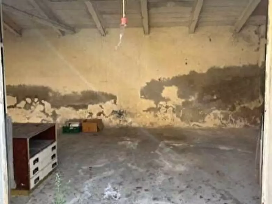 Immagine 55 di Palazzo in vendita  in VIA SAN VITO MARTIRE 10 a Cerea