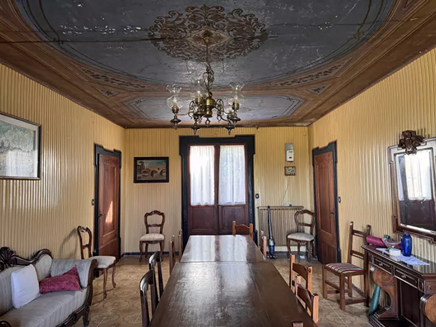 Immagine 10 di Casa indipendente in vendita  in Via Contarina a Giacciano Con Baruchella