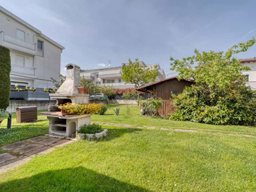 Immagine 11 di Casa indipendente in vendita  in Via Sandro Pertini a Rubano