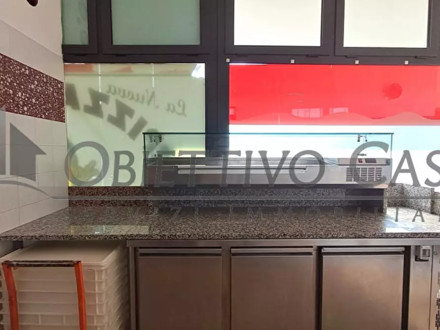 Immagine 14 di Negozio in vendita  in Via Don Bosco a Fosso'