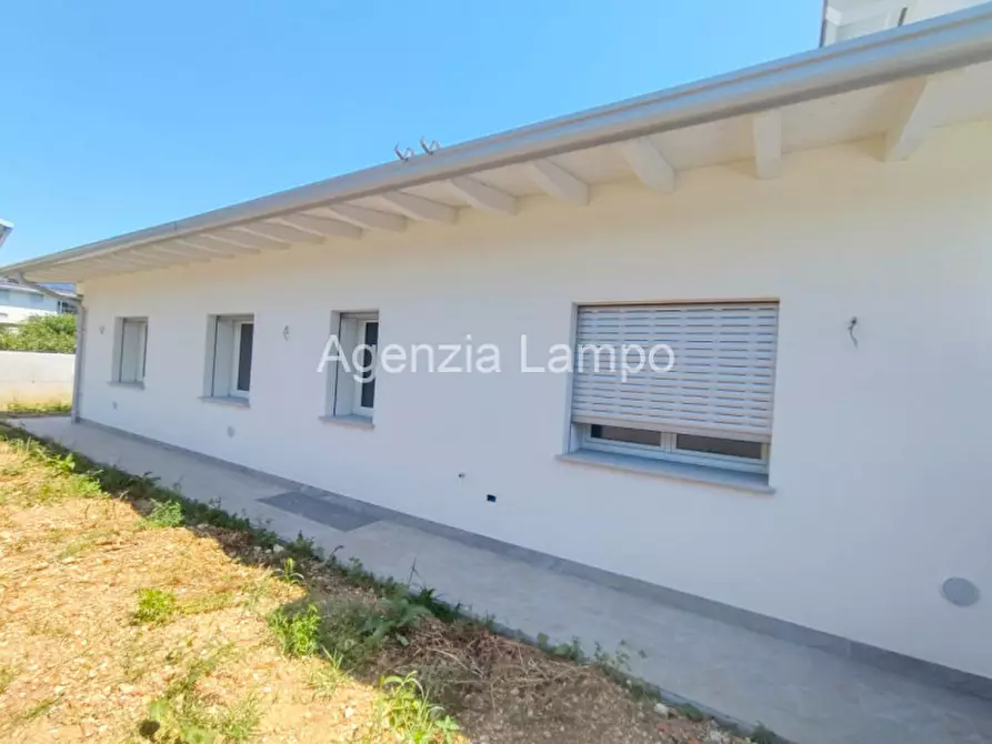 Immagine 6 di Casa bifamiliare in vendita  in Vai Borgo Casoni a Pordenone
