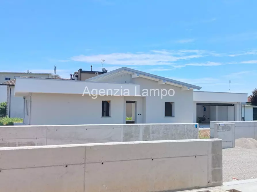 Immagine 7 di Casa bifamiliare in vendita  in Vai Borgo Casoni a Pordenone