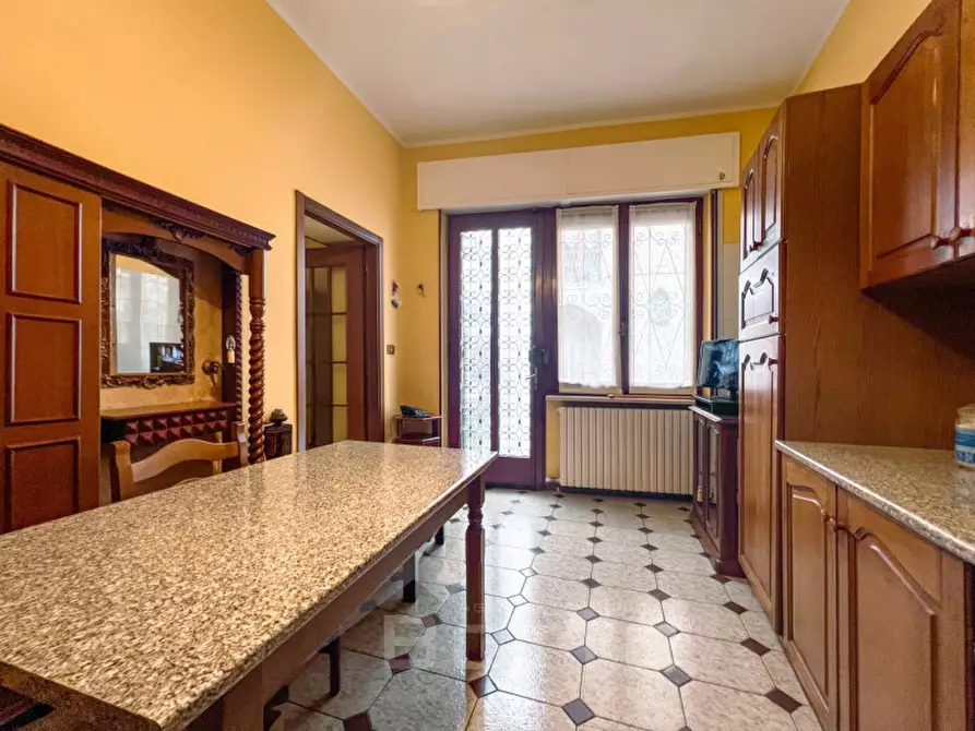 Immagine 4 di Appartamento in vendita  in piazza garibaldi n 17 a Grignasco