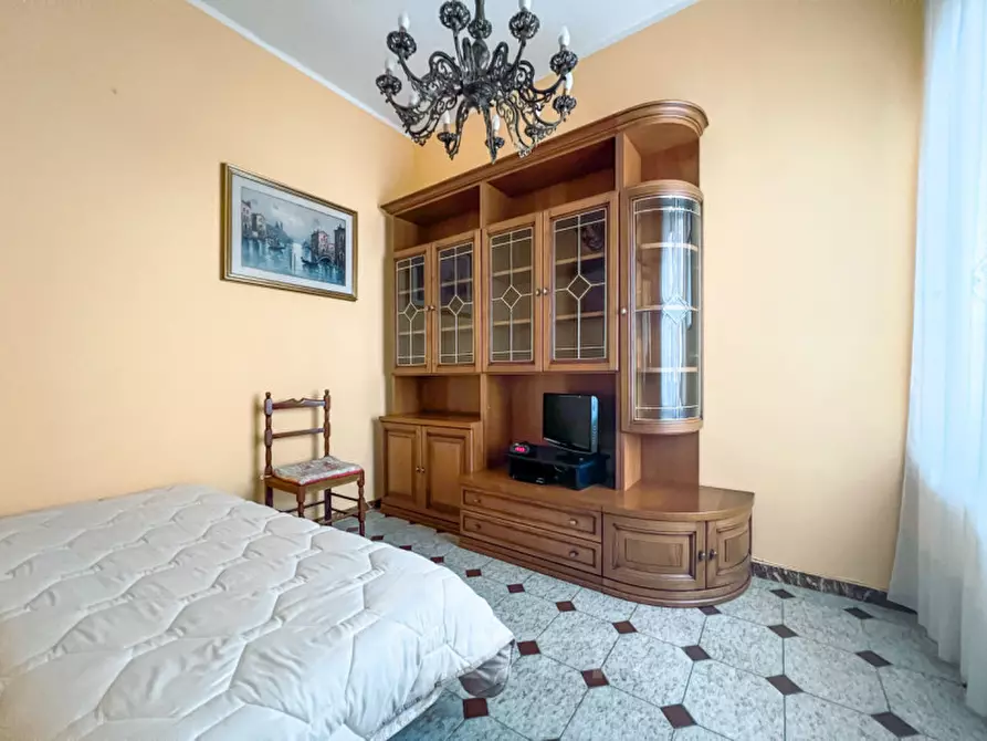 Immagine 5 di Appartamento in vendita  in piazza garibaldi n 17 a Grignasco