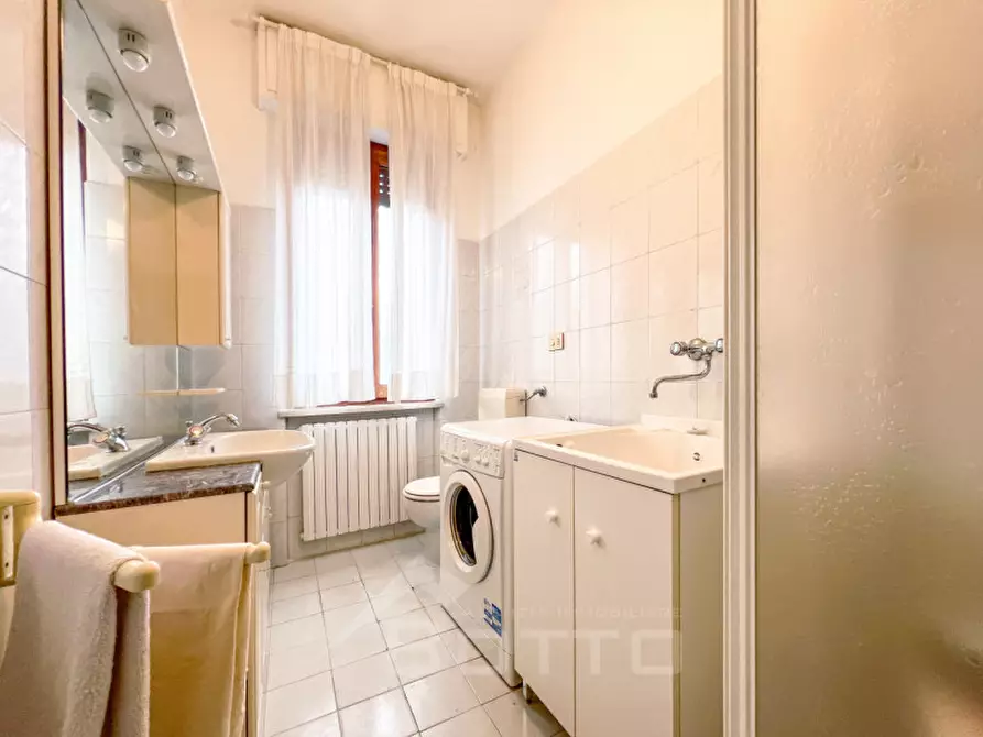 Immagine 10 di Appartamento in vendita  in piazza garibaldi n 17 a Grignasco