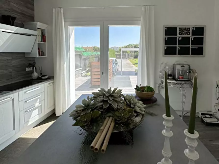 Immagine 10 di Casa indipendente in vendita  in Via Antonio Brigenti a Agna