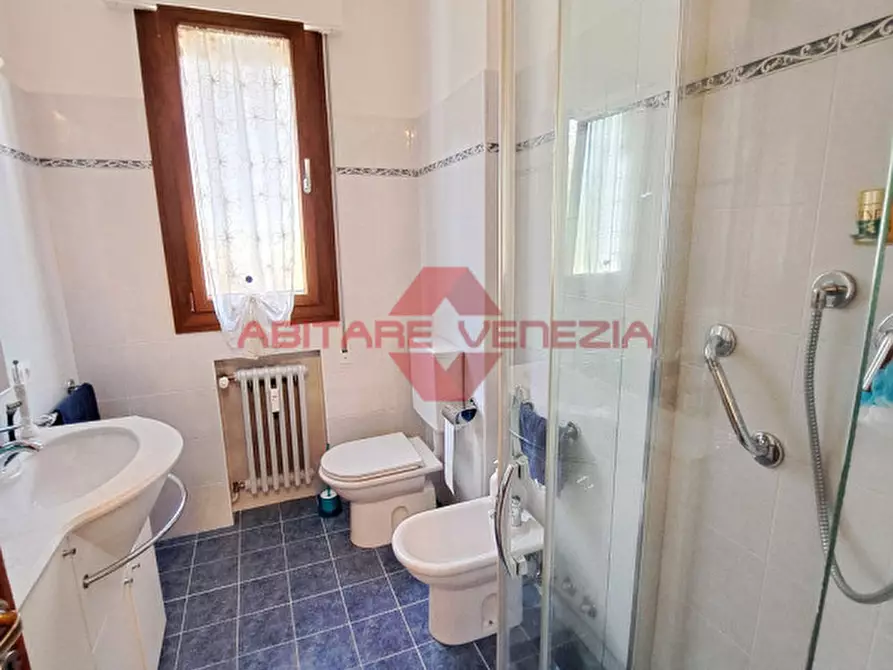 Immagine 13 di Appartamento in vendita  in via Dardanelli 28 a Venezia
