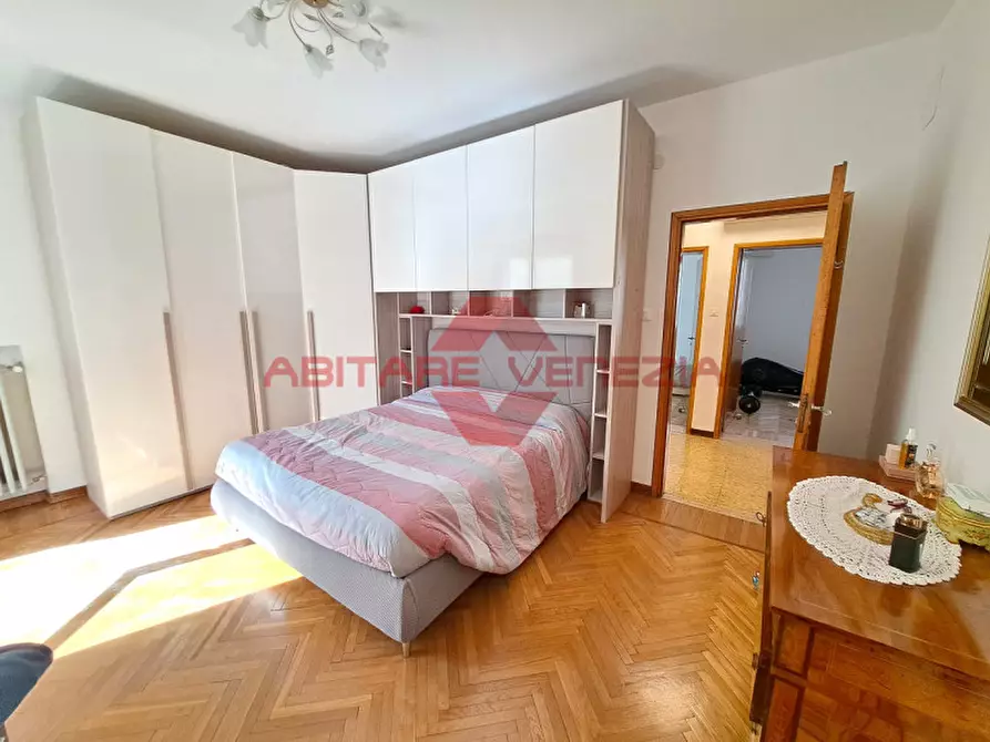 Immagine 17 di Appartamento in vendita  in via Dardanelli 28 a Venezia
