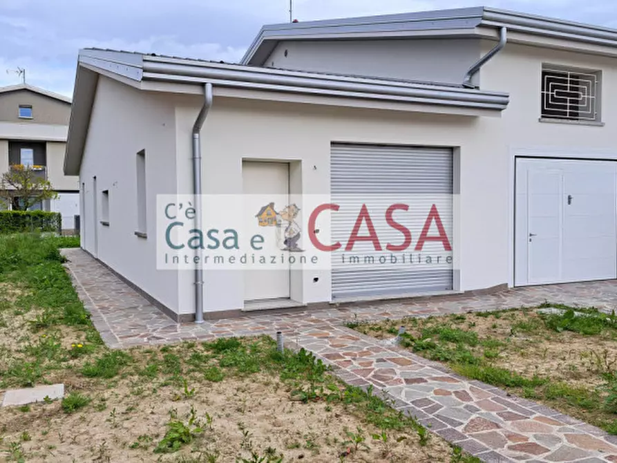 Immagine 1 di Casa bifamiliare in vendita  in Viale Giuseppe Mazzini a Mestrino