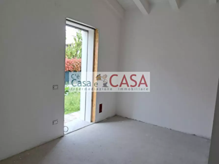 Immagine 10 di Casa bifamiliare in vendita  in Viale Giuseppe Mazzini a Mestrino