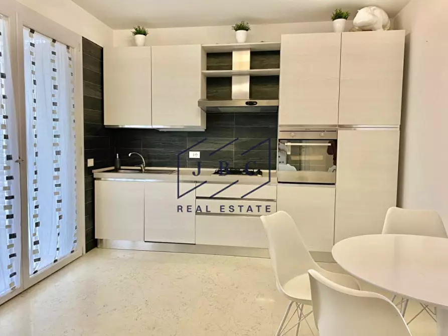 Immagine 3 di Casa indipendente in vendita  in Via Amerigo Vespucci a Jesolo