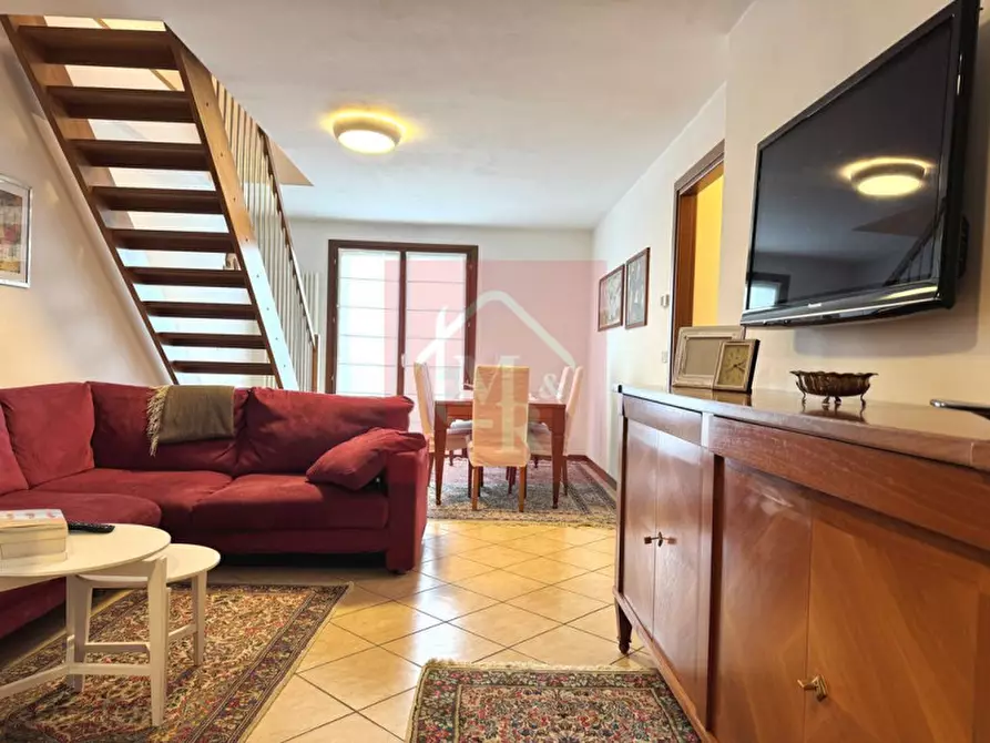 Immagine 3 di Appartamento in vendita  in Via Martiri per la Libertà 2/1 a Cervignano Del Friuli