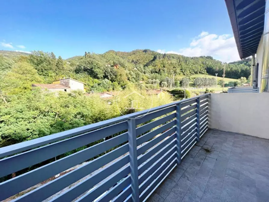 Immagine 6 di Appartamento in vendita  in Via Roma 2 a Vernio