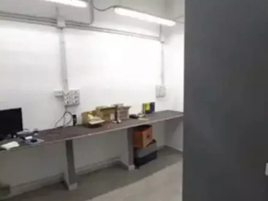 Immagine 8 di Ufficio in affitto  in Via Nicolardi a Napoli