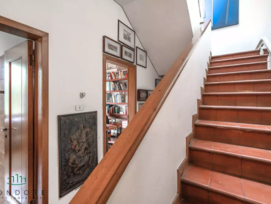 Immagine 17 di Villa in vendita  in via Stradelli Guelfi a Castel San Pietro Terme