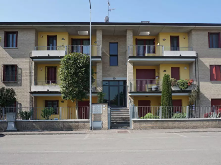Immagine 3 di Appartamento in vendita  in Via della Costituente 7 a Colorno