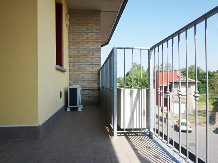 Immagine 15 di Appartamento in vendita  in Via della Costituente 7 a Colorno