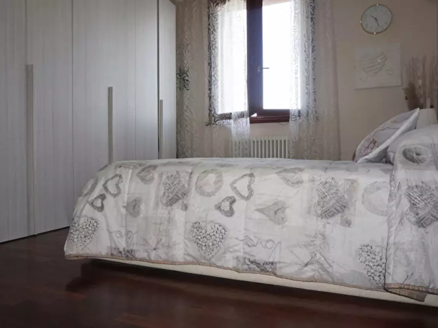 Immagine 22 di Appartamento in vendita  in Via della Costituente 7 a Colorno