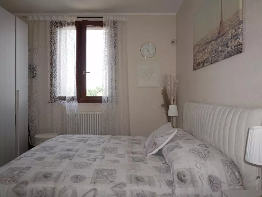 Immagine 25 di Appartamento in vendita  in Via della Costituente 7 a Colorno