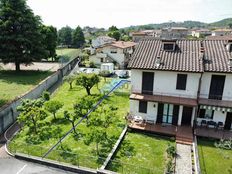 Immagine 2 di Villetta a schiera in vendita  in Via San Rocco a Passirano