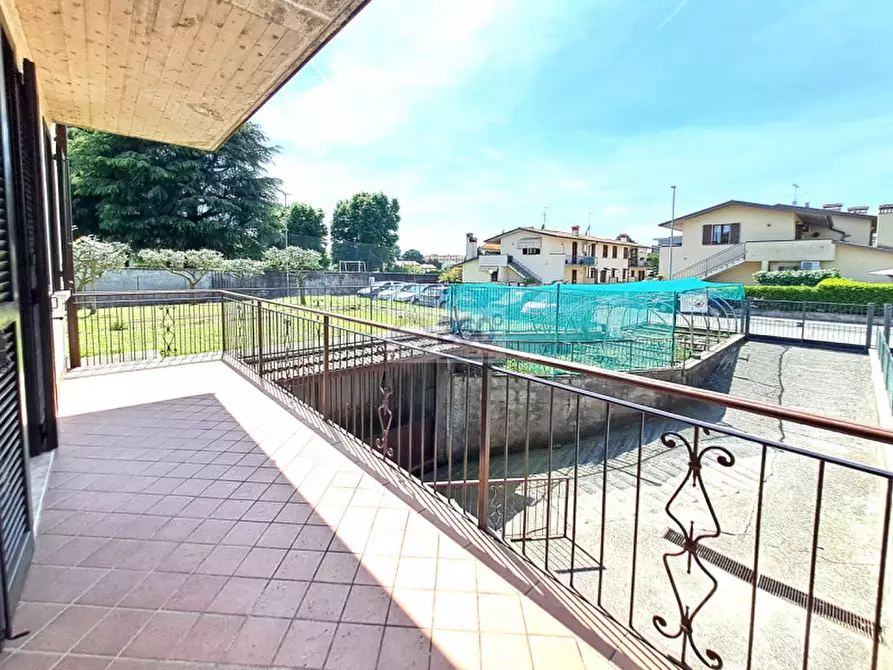 Immagine 38 di Villetta a schiera in vendita  in Via San Rocco a Passirano