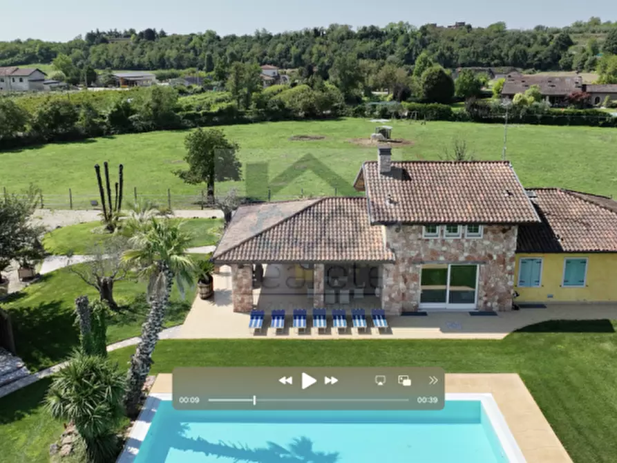 Immagine 5 di Villa in vendita  in Località Sgarbella a Bussolengo