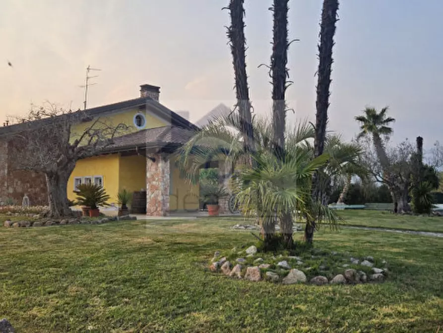 Immagine 8 di Villa in vendita  in Località Sgarbella a Bussolengo