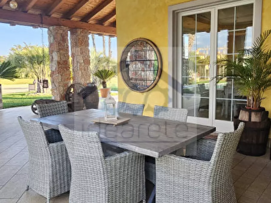 Immagine 45 di Villa in vendita  in Località Sgarbella a Bussolengo