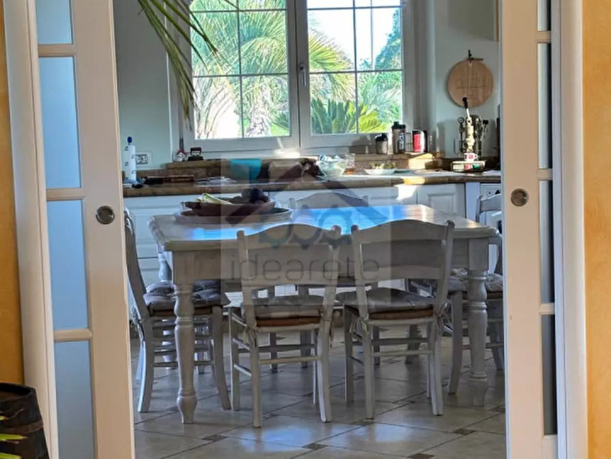 Immagine 50 di Villa in vendita  in Località Sgarbella a Bussolengo