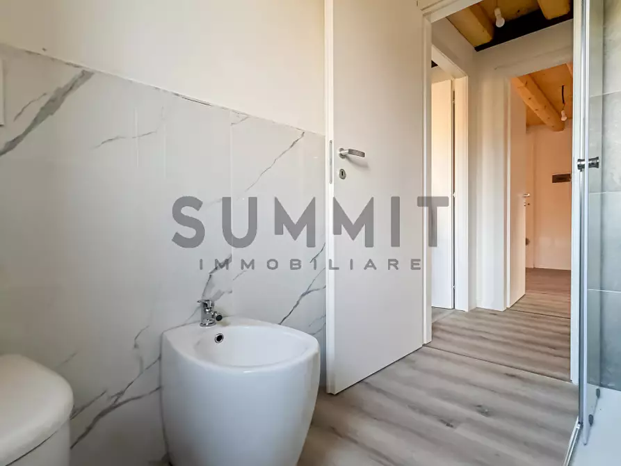 Immagine 4 di Appartamento in vendita  in schio a Schio