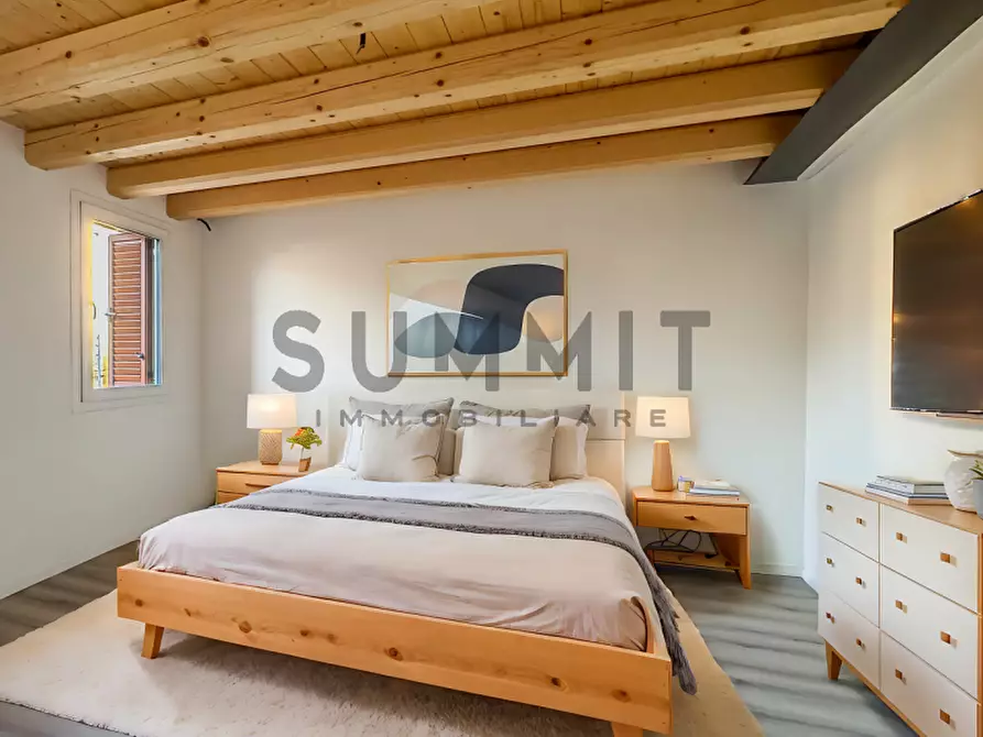 Immagine 7 di Appartamento in vendita  in schio a Schio