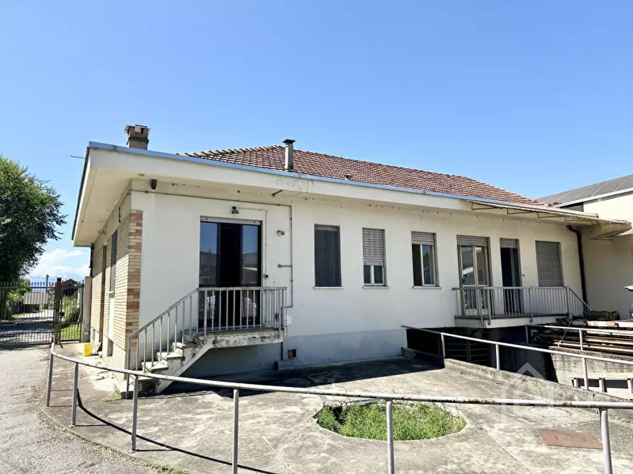 Immagine 3 di Ufficio in affitto  in via brandizzo 52/7 a Settimo Torinese