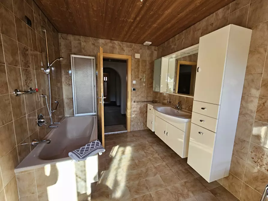 Immagine 16 di Appartamento in affitto  in via Pumes a San Candido .Innichen.