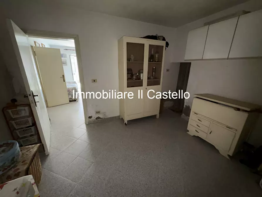 Immagine 15 di Villetta a schiera in vendita  in Piazza Molinari a Castiglione Del Lago