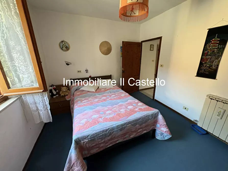 Immagine 17 di Villetta a schiera in vendita  in Piazza Molinari a Castiglione Del Lago