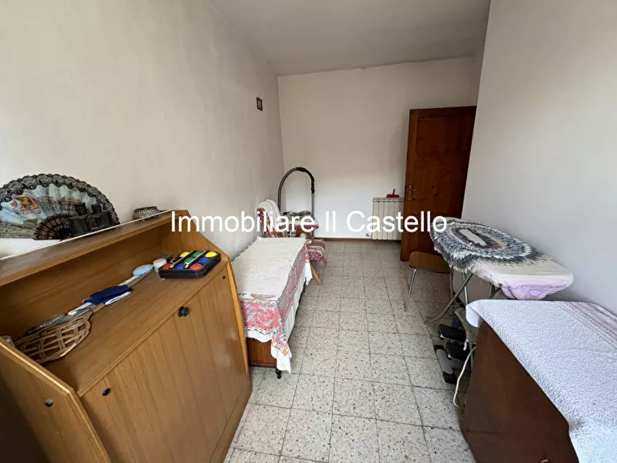 Immagine 31 di Villetta a schiera in vendita  in Piazza Molinari a Castiglione Del Lago