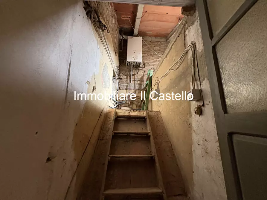 Immagine 34 di Villetta a schiera in vendita  in Piazza Molinari a Castiglione Del Lago