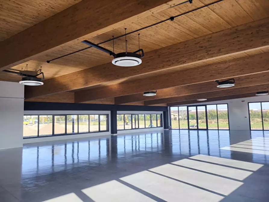 Immagine 2 di Ufficio in affitto  in VIA ZUCCARELLO a Marcon