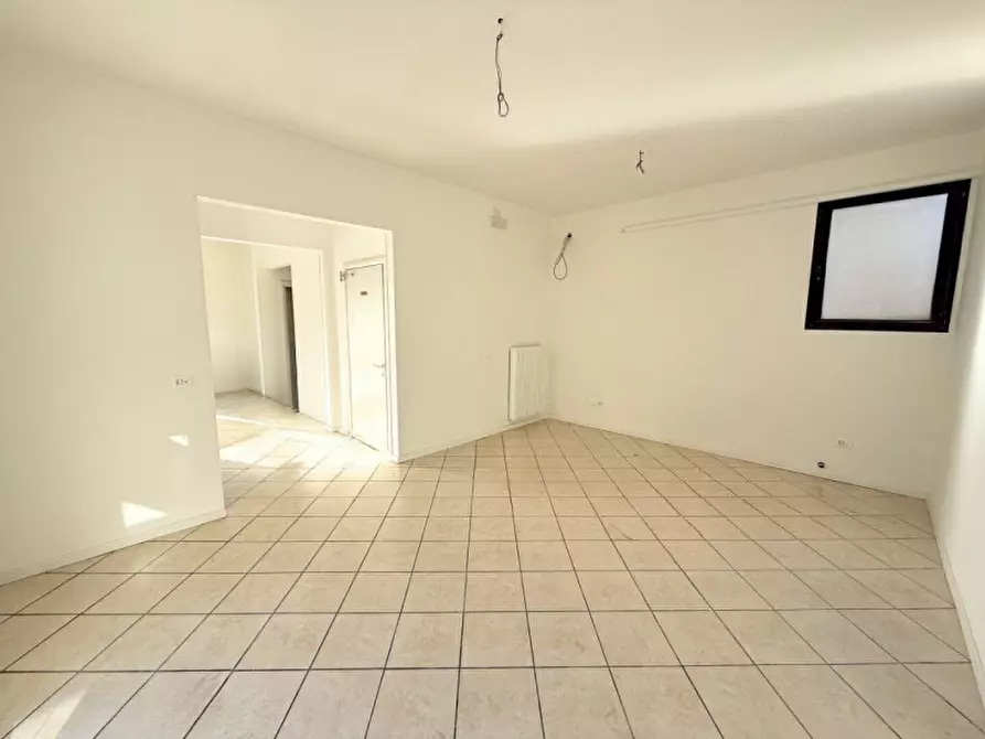 Immagine 6 di Ufficio in vendita  in Viale Fiume n.9 a Vicenza