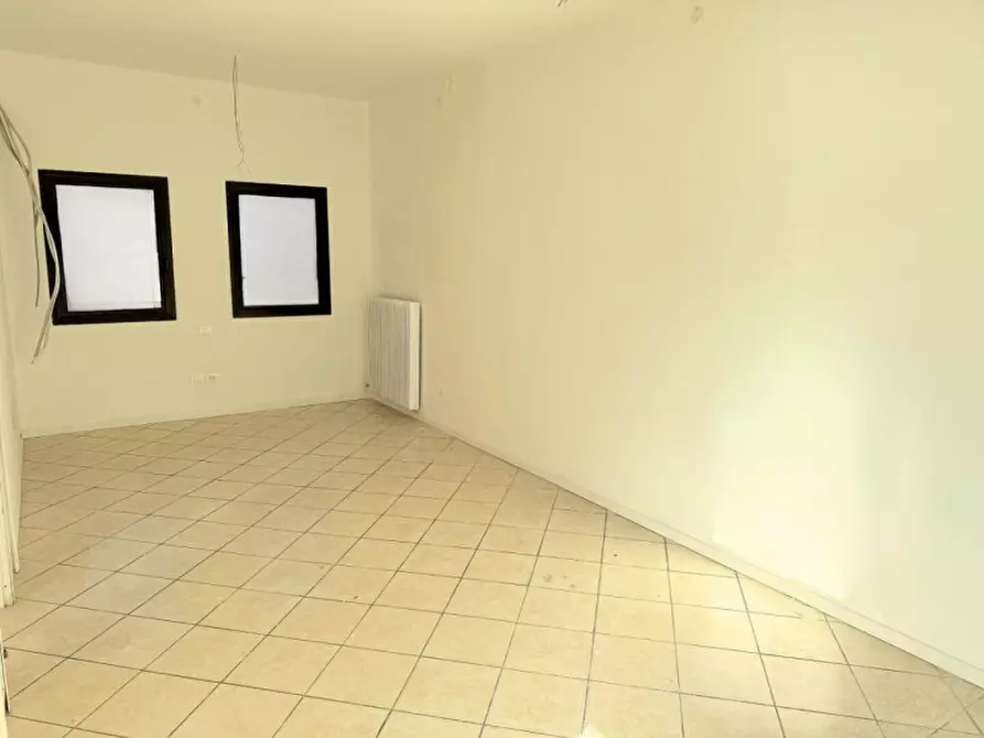 Immagine 9 di Ufficio in vendita  in Viale Fiume n.9 a Vicenza