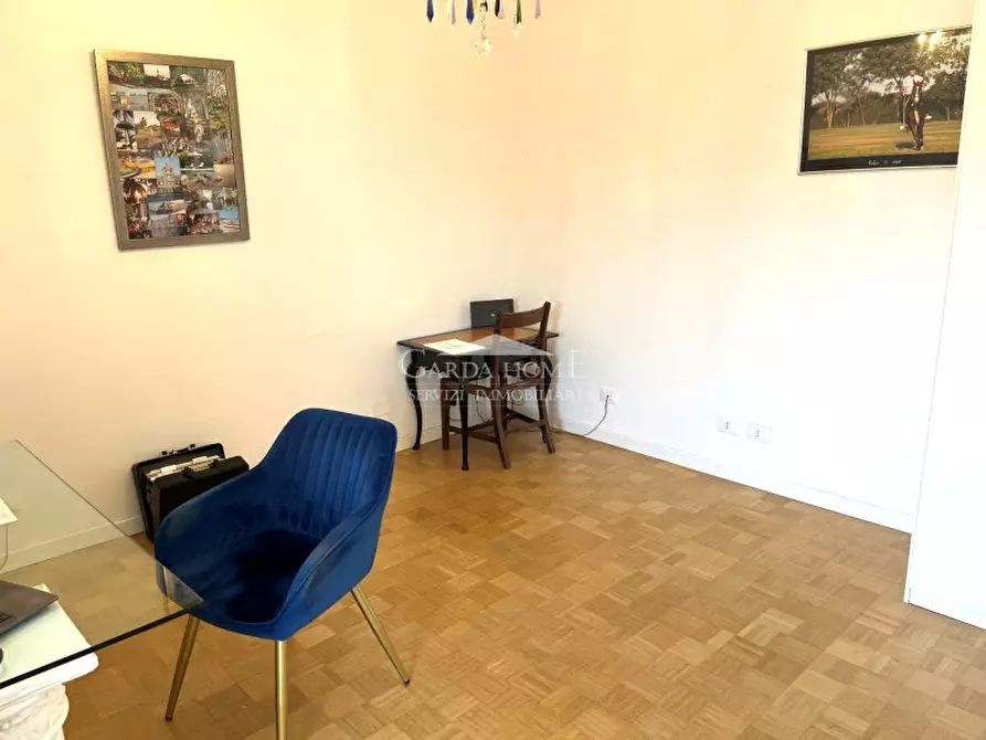 Immagine 25 di Appartamento in vendita  in Lungolago Cesare Battisti a Desenzano Del Garda