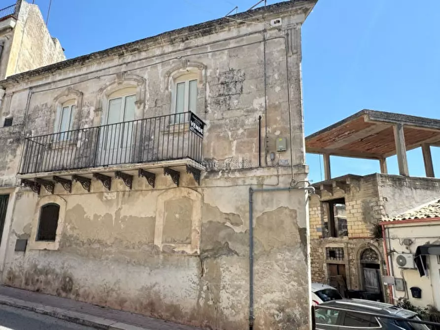 Immagine 2 di Casa indipendente in vendita  a Modica