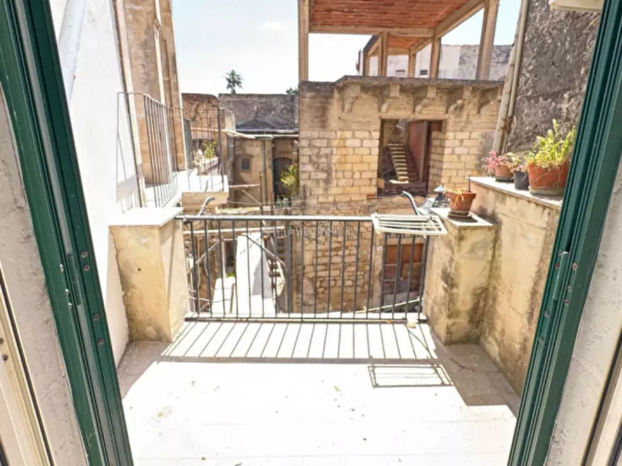 Immagine 8 di Casa indipendente in vendita  a Modica