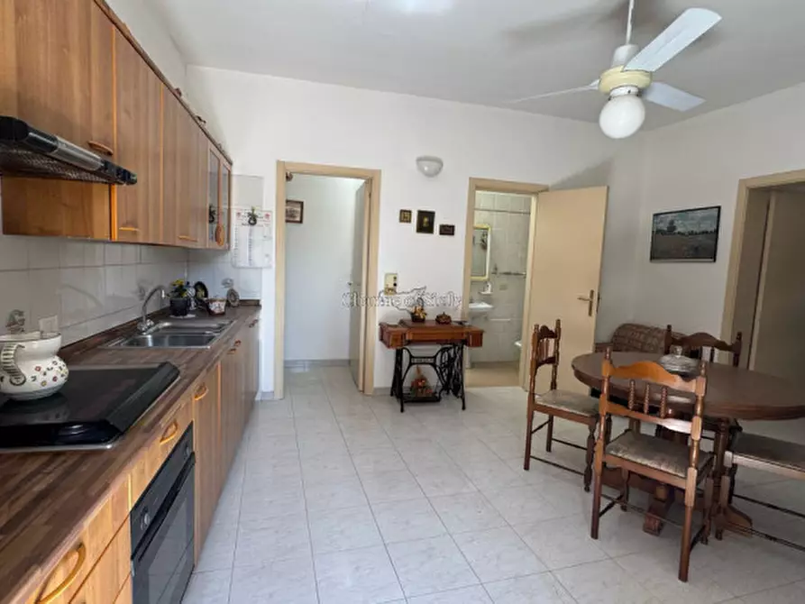 Immagine 16 di Casa indipendente in vendita  a Modica