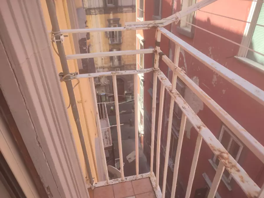 Immagine 2 di Appartamento in affitto  in gradoni di chiaia 67 a Napoli