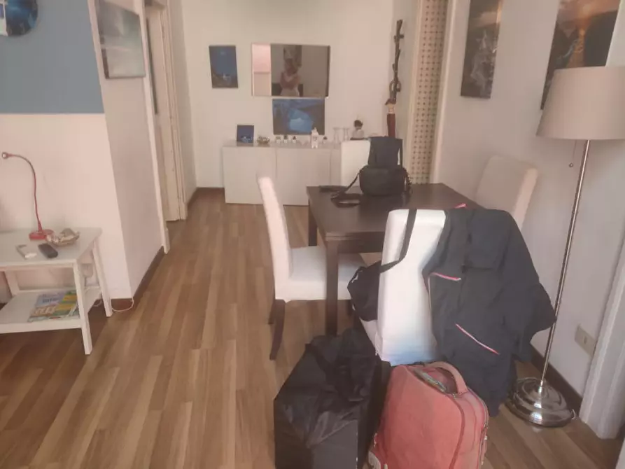 Immagine 7 di Appartamento in affitto  in gradoni di chiaia 67 a Napoli