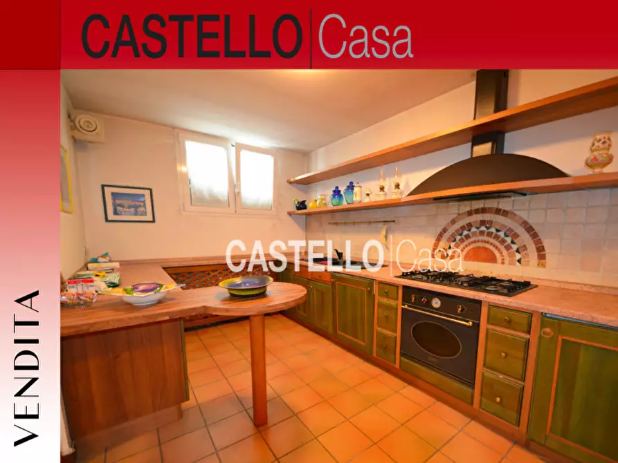 Immagine 17 di Casa bifamiliare in vendita  in viale Italia a Castelfranco Veneto