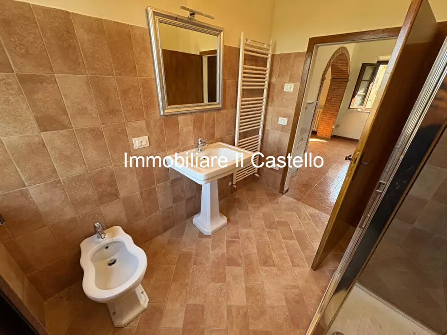 Immagine 9 di Villetta a schiera in vendita  in Via Castiglionese a Castiglione Del Lago