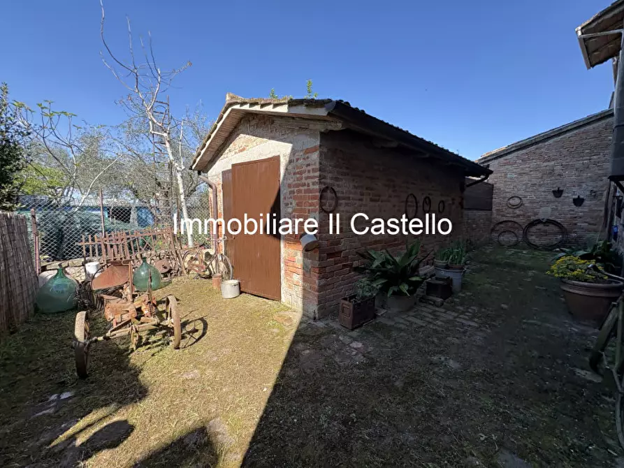 Immagine 10 di Villetta a schiera in vendita  in Via Castiglionese a Castiglione Del Lago