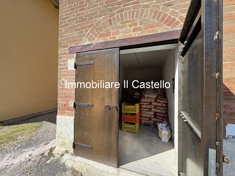 Immagine 30 di Villetta a schiera in vendita  in Via Castiglionese a Castiglione Del Lago